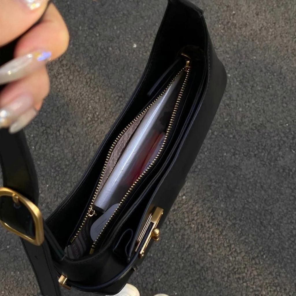 2023 NEW Crescent Carrying Bags Shoulder Bags for Girl Women Lady Purse Underarm Bag Trendy Armpit Bag Fashion Handbag