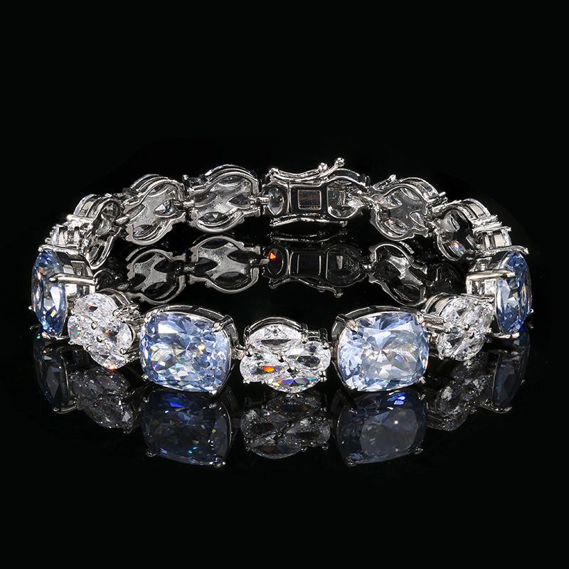 

Ювелирные изделия Ретро Имитация Птичье гнездо Огранка Легкая роскошь Полностью бриллиантовый браслет Премиальный браслет Камень героини 10 * 12