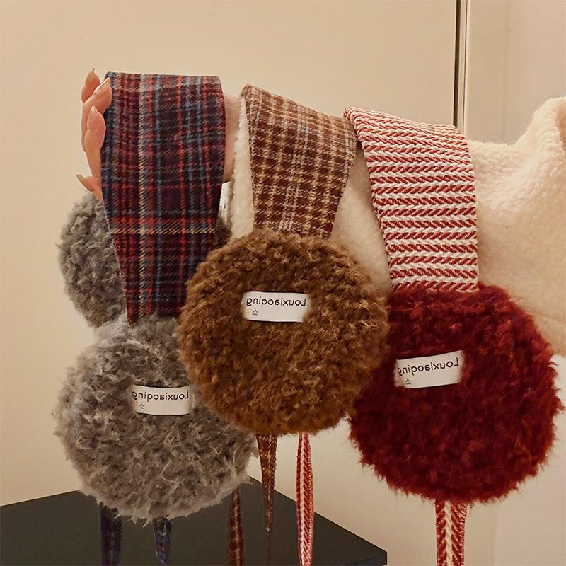 Fashion Cute Rolled Plush Earmuffs For Women New Winter Style For Outdoor Cold Protection Thickened Warm Earmuffs With Straps