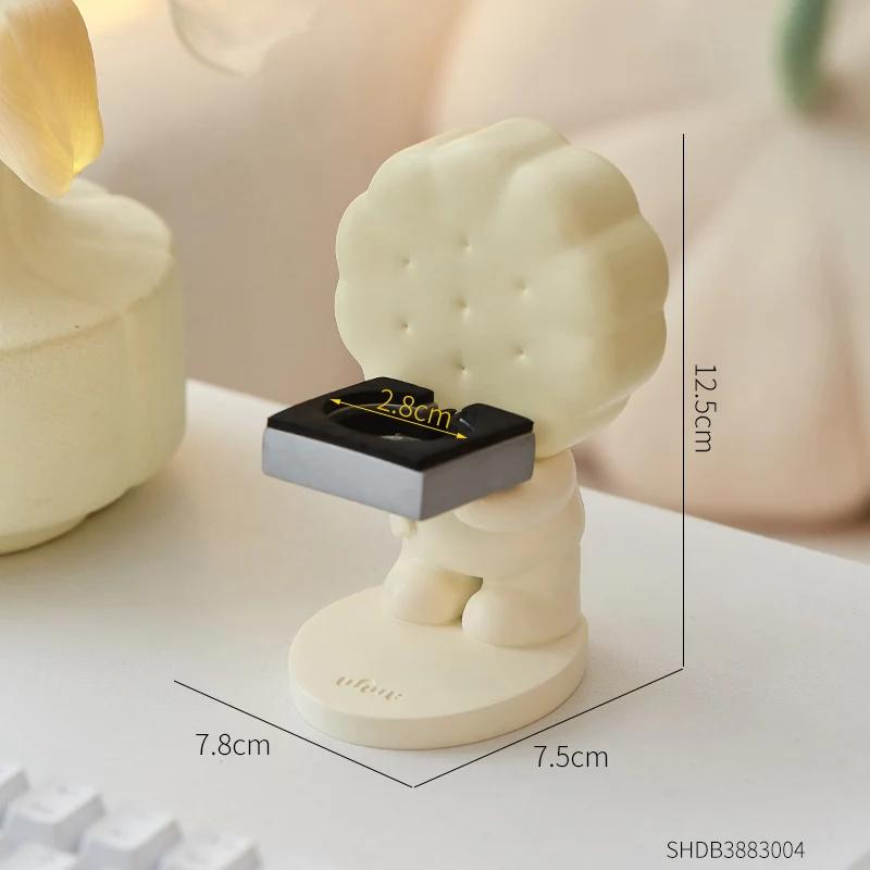 

Креативный милый мультяшный кукольный злодей в виде печенья для часов Apple Watch, подставка для зарядки, украшение для спальни, офиса, рабочего стола