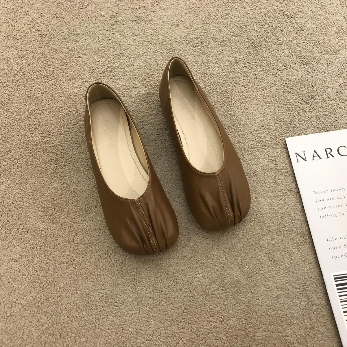 

Ретро нежные плиссированные юбки одинарные туфли женские туфли 2025 новая весенняя ниша серебристые нежные шапочки туфли 35