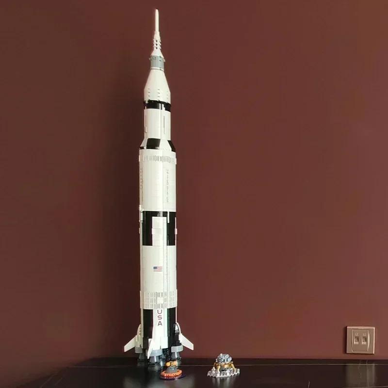 The Apollo Saturn V 92176 Building Blocks Space Rocket Idea Series Bricks Educational Toys for Children Birthday Xmas Gifts