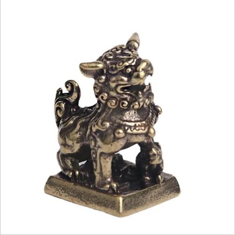 Old Brass Solid Lion Lucky Fortune Seal Desktop Decoration Auspicious Keychain Pendant(1PCS)