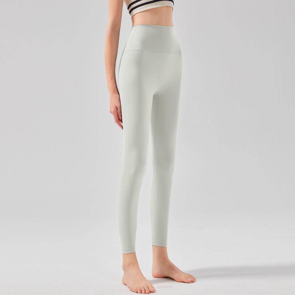 New Seamless High-Waist Yoga Pants: Nude Feeling, No Lines, Tight Fit for Women