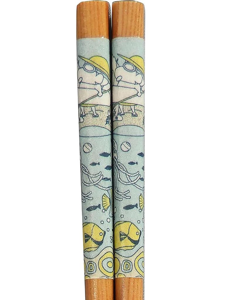 Crayon Chopsticks 21cm with Chopstick Rest Year of Summer Made in Shin-chan Set, Approx. 4x1cm, Shin-chan's Memories, Merchandise, Tableware, Japan,