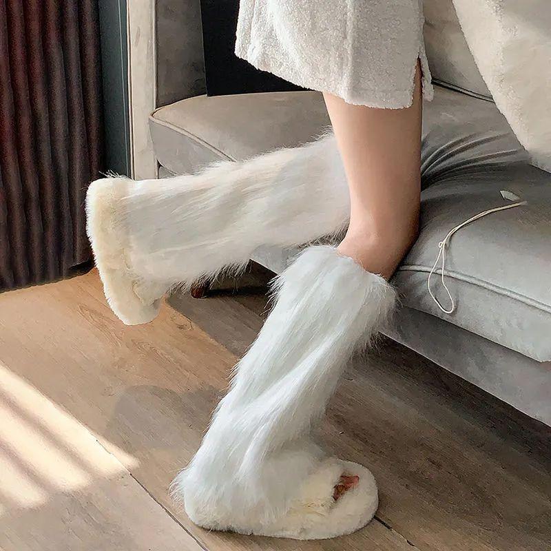 Women's Leg Covers Lolita Soft Girl Pile Socks Women Autumn and Winter Warm Mid-length Socks Cute Jk Student Female Plush Socks