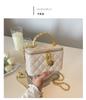 Summer Portable Box Bag 2025 New Diamond Chain Bag Women's Fashion Versatile Messenger Bag