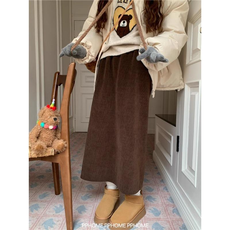 

Женская зимняя вельветовая юбка-миди прямого кроя на флисовой подкладке с разрезом спереди One Size