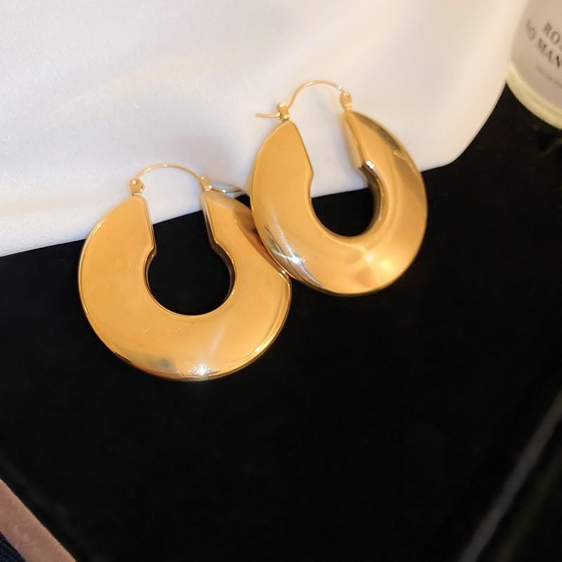 Silver Needle Medieval Round Flower Fringed Earrings Retro Metal Stud Earrings Temperament Light Luxury Earrings Women