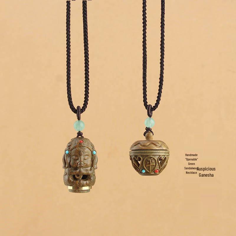 Yeşil Sandal Ağacı Açılabilir Ganesha Kolye Ucu - Vintage Etnik Barış Muska Aksesuarı