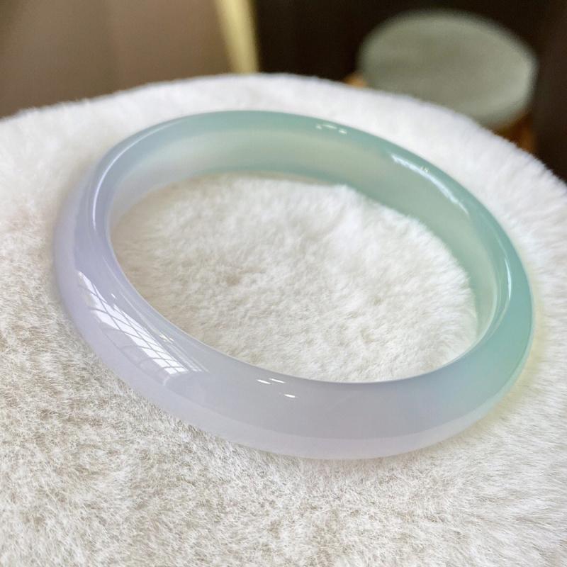 Bracelet Agate Dégradé Bleu Huile Naturelle Charme Tendance Jonc Émeraude Bracelet Jade Cadeau pour Femme