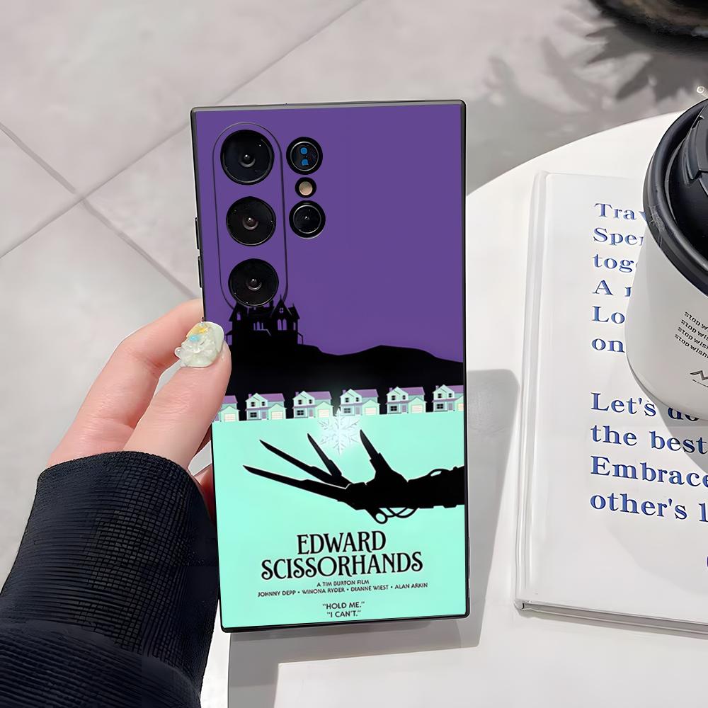 

Retro Edward Scissorhands Phone Case For Samsung S26 Ultra S25 Edge Ultra S23 S22 S21 S20 Ultra Plus S24 Fe Cover Samsung S25 Plus