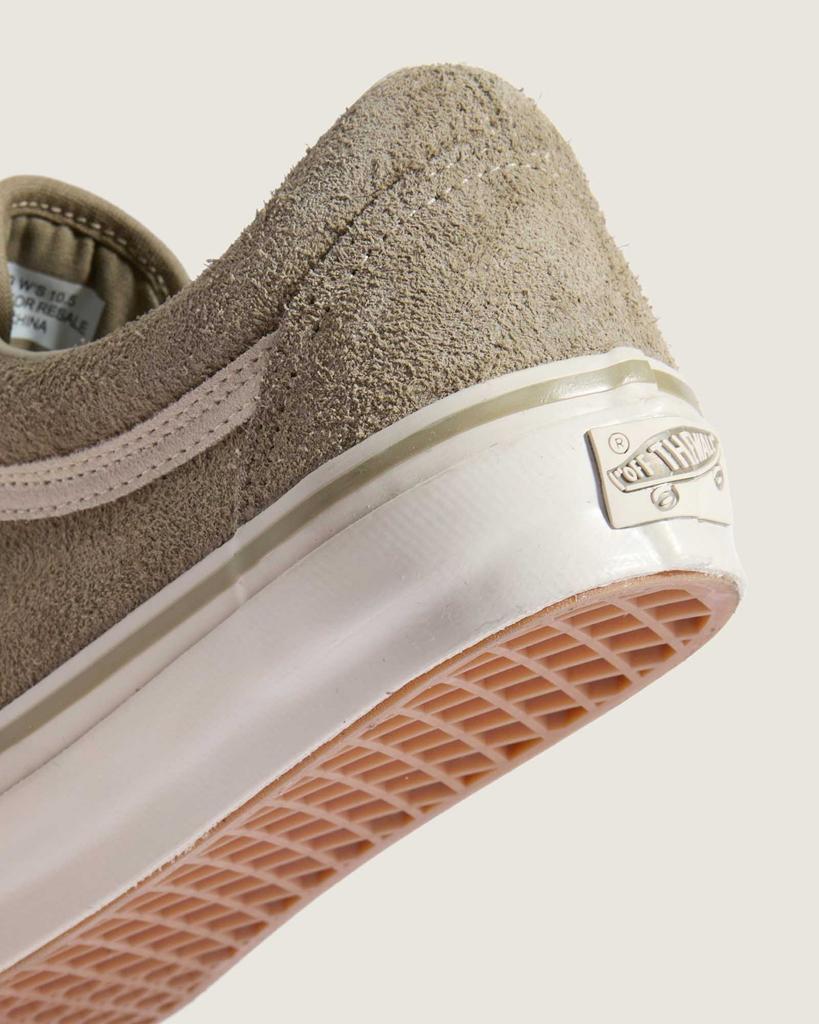 VN000D9JEMF Vans Premium Old Skool Suede Bay Leaf (Men's)