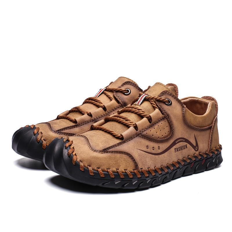 Fashion Spring New Loafers Fashion Boat shoes Male Brand Leahter metal button Slip-ON Men's Casual Shoes Men's Shoes 2024 new ui89