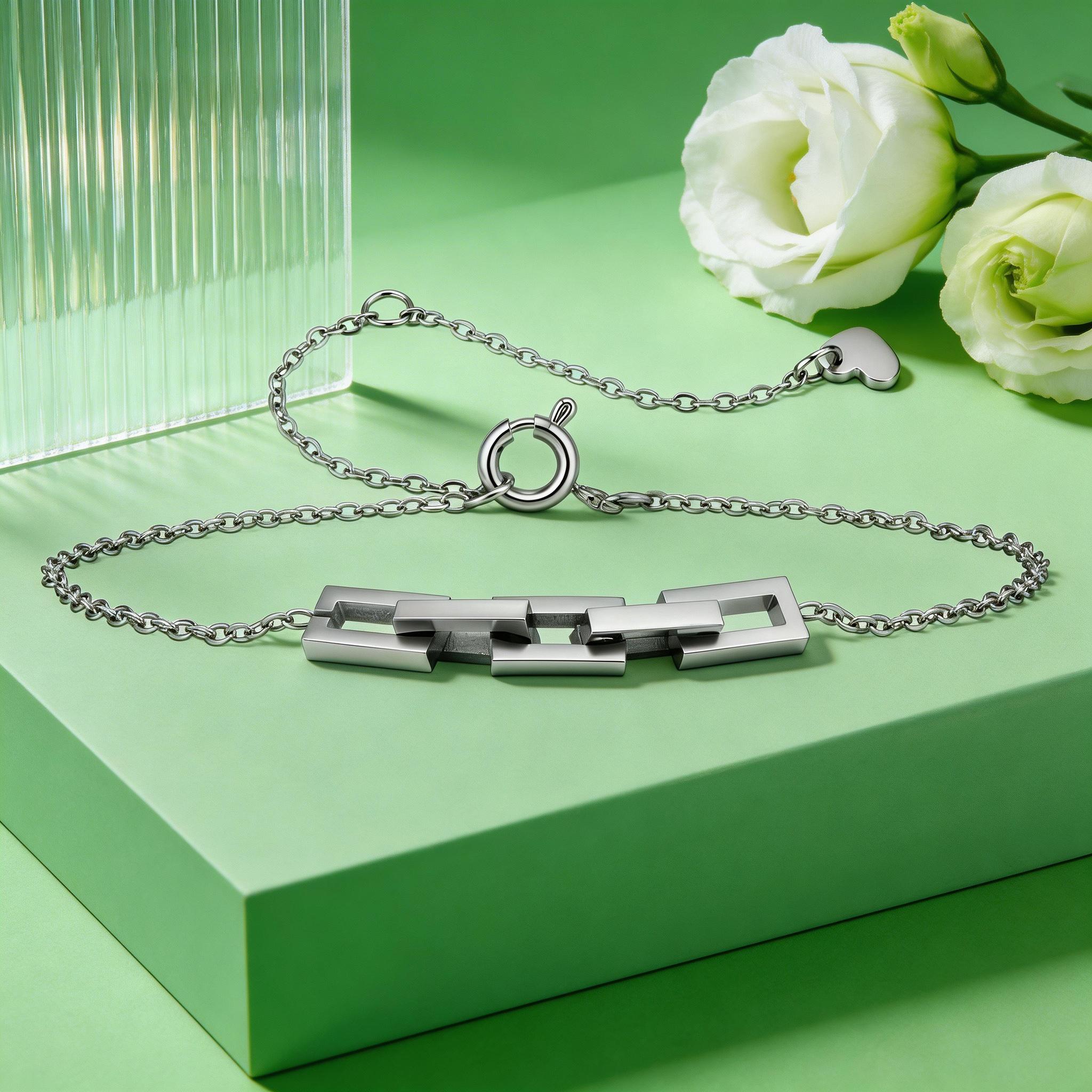 

Minimalist Interlocking Bracelet for Women Five-Section Square Buckle Spliced Bracelets Geometric Wrist Jewelry Gift