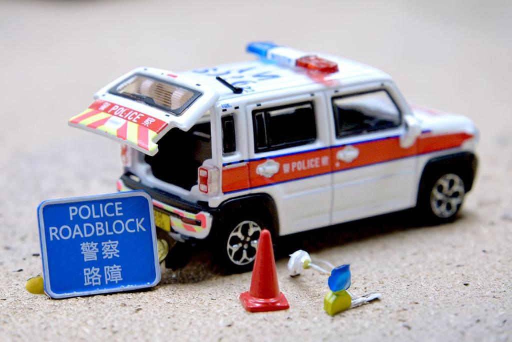 Toy East Tiny City Suzuki Hustler Police Vehicle with Accessories 1/64 (Assembled)