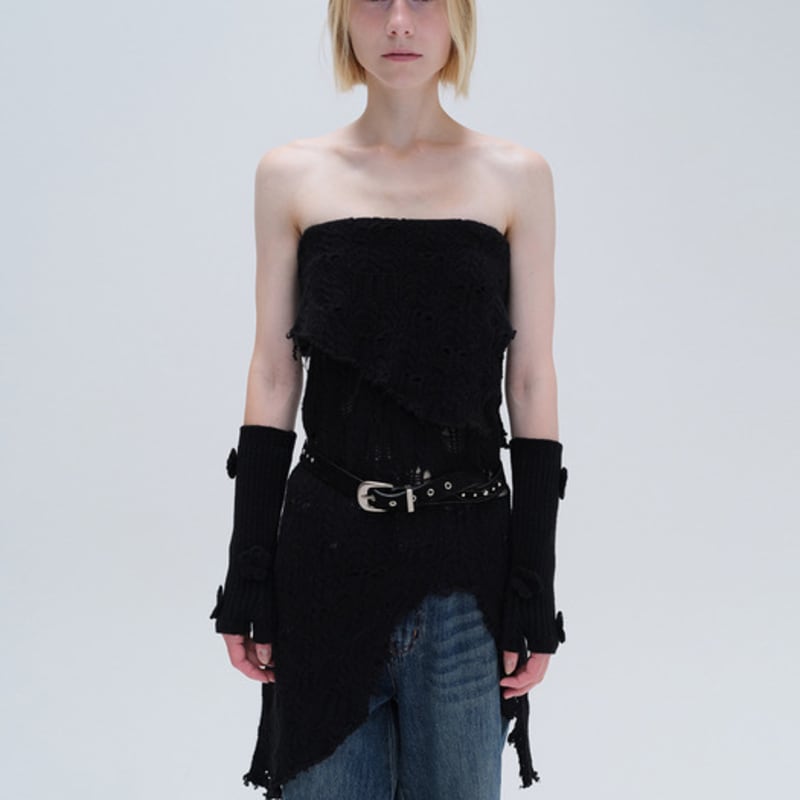 

ДИАГОНАЛЬНЫЙ АППЛИКАЦИОННЫЙ РУКАВНИК (черный) BLACK