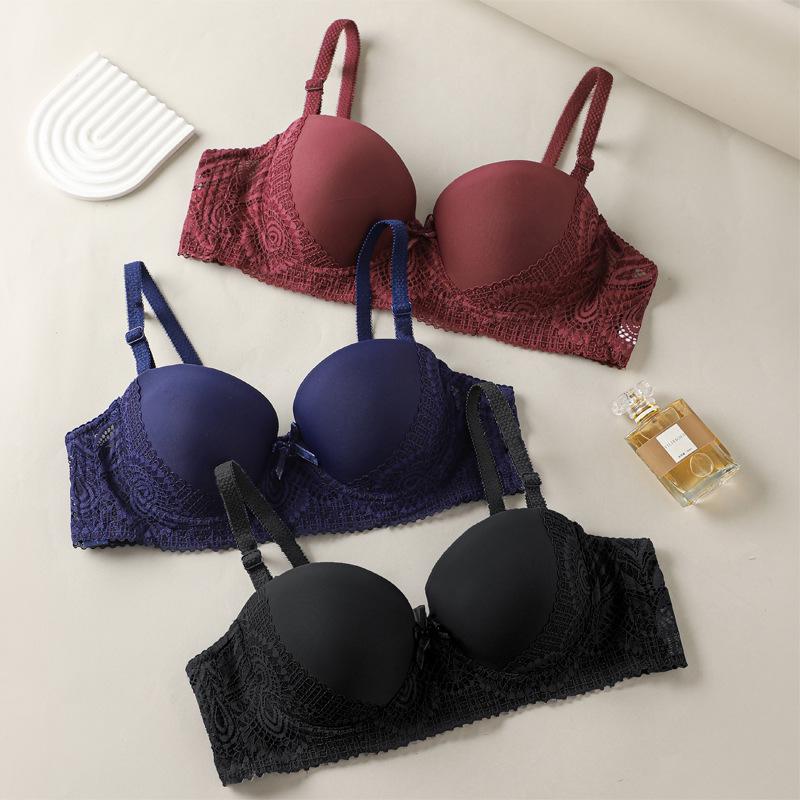 Sexy Lace Smooth Fabric Push-Up Underwire Bra with Anti-Sagging Side Support