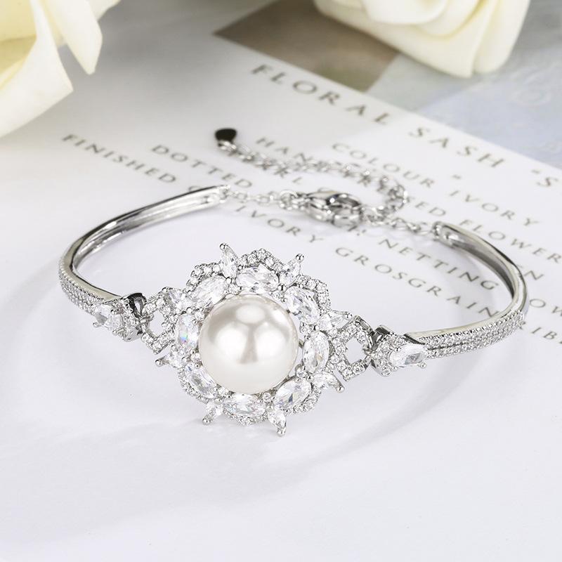 New Jewelry Pearl Treasure Necklace Bracelet Ring Fashion Ladies Premium Versatile
