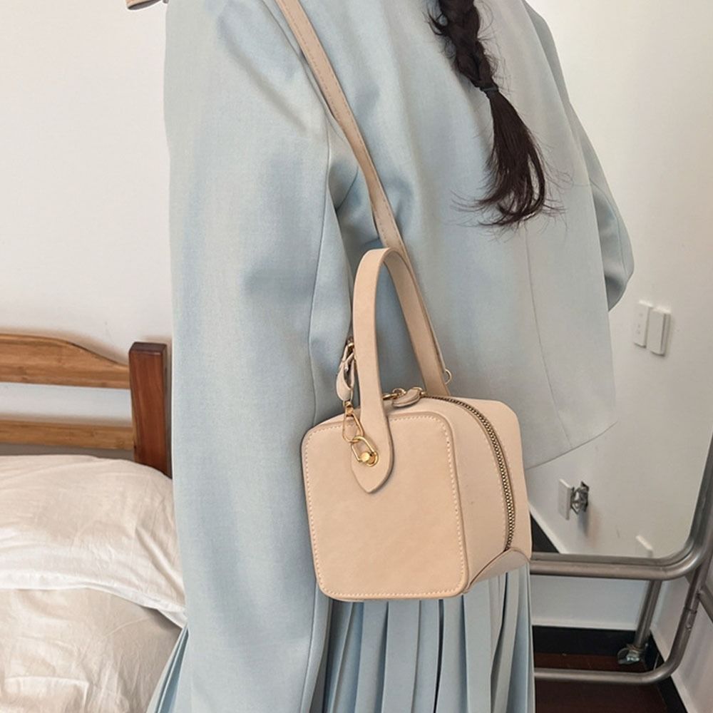 Luxury PU Leather Shoulder Bag Mini Zipper Crossbody Bag Commuting Bags Daily Use