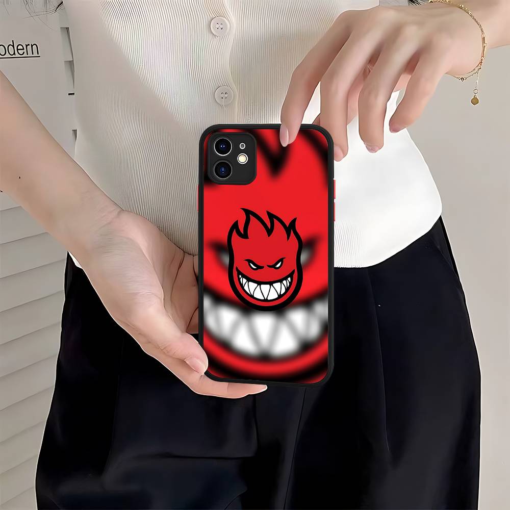 

Fashion S-Spitfire Skateboard Phone Case For IPhone 16 15 14 11 12 13 Pro Max Plus 12 XS Max Back Cover Matte Case iphone 13