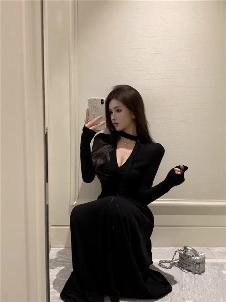 Niche Design Pleated Ribbon A-line Knit Dress – Women's Spring/Autumn Slimming Long Style