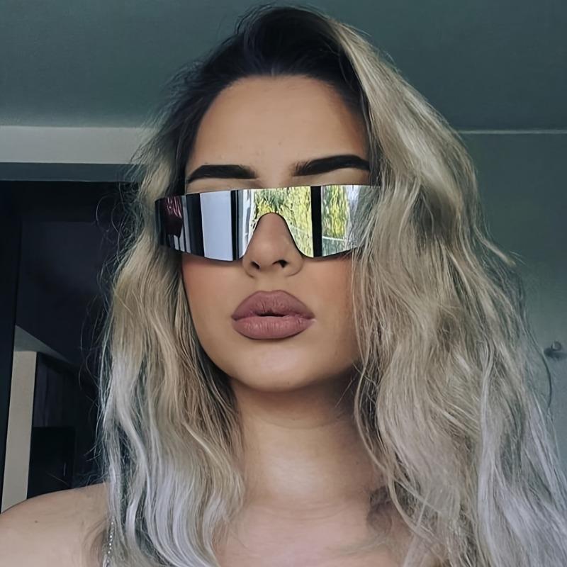 Fashionable Punk Sports Goggles With A Techy And Spicy Style Featuring A Frameless Design Popular In Europe And America.