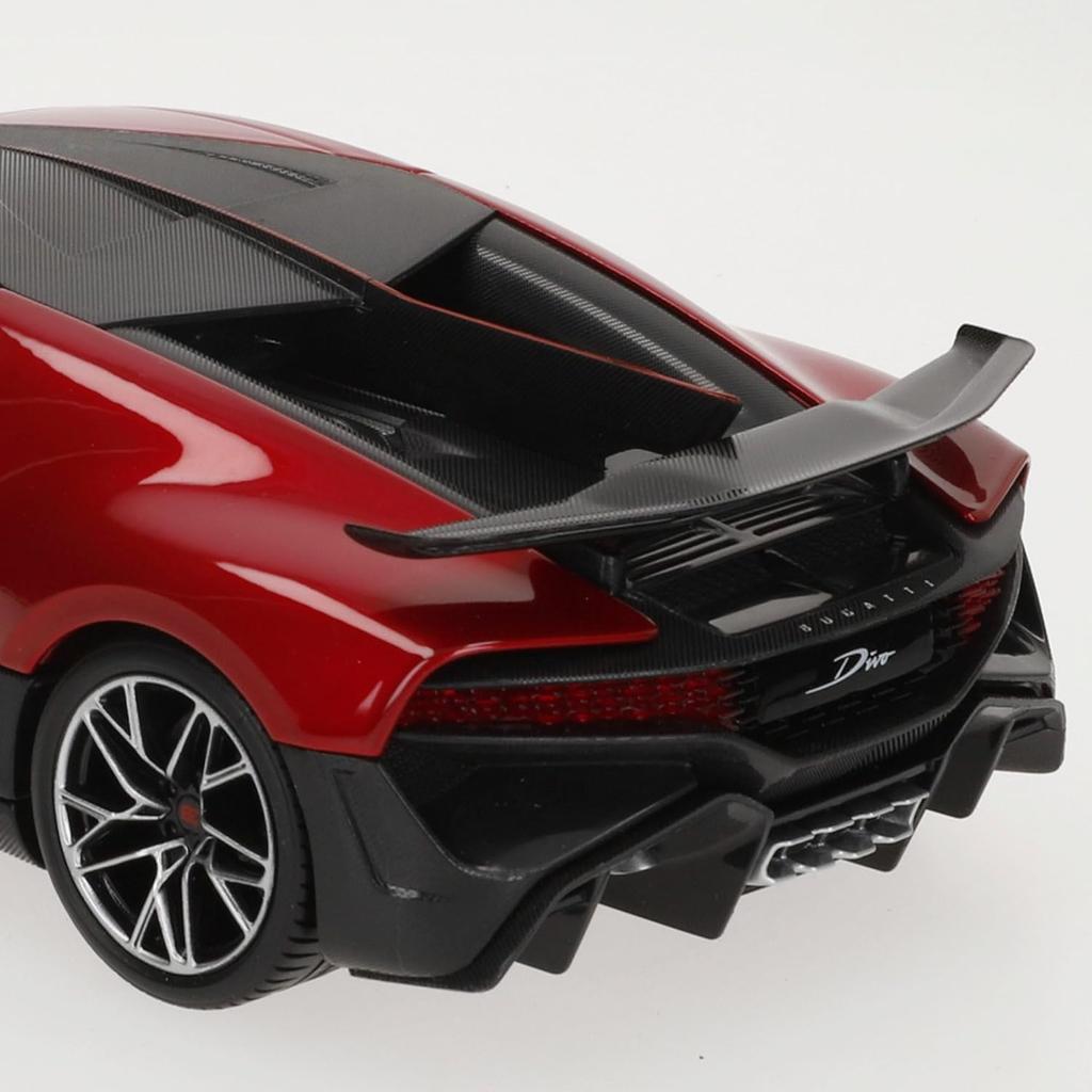 Maisto Bugatti Divo 1/18 Scale Special Edition Model with Display Base, Opening Doors and Hood, and Working Suspension (Red)