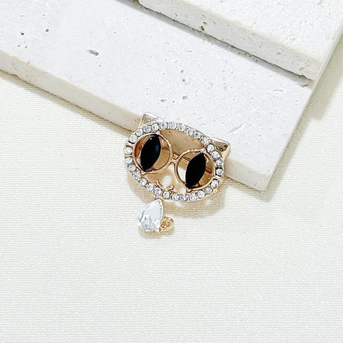 

Простая мода, инкрустированная бриллиантами, милая брошь в виде котенка, женская индивидуальная темпераментная брошь для пальто, кардигана, костюма, корсажа