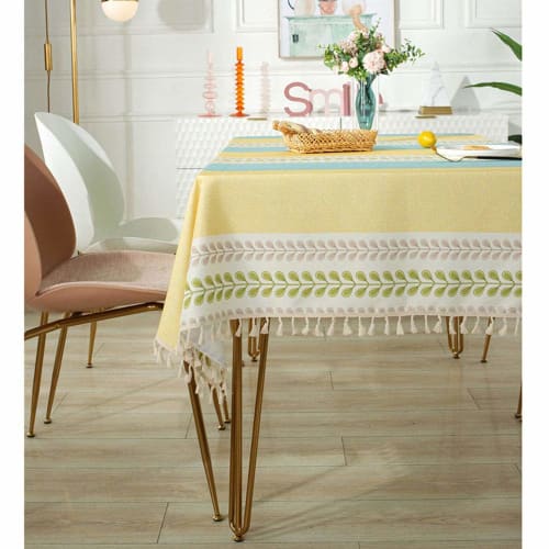 Water-Repellent Rectangular Tablecloth with Nordic and Pastoral Stitching and Tassels, Stylish Table Cover for Dinner and Picnics, Washable, Home Deco
