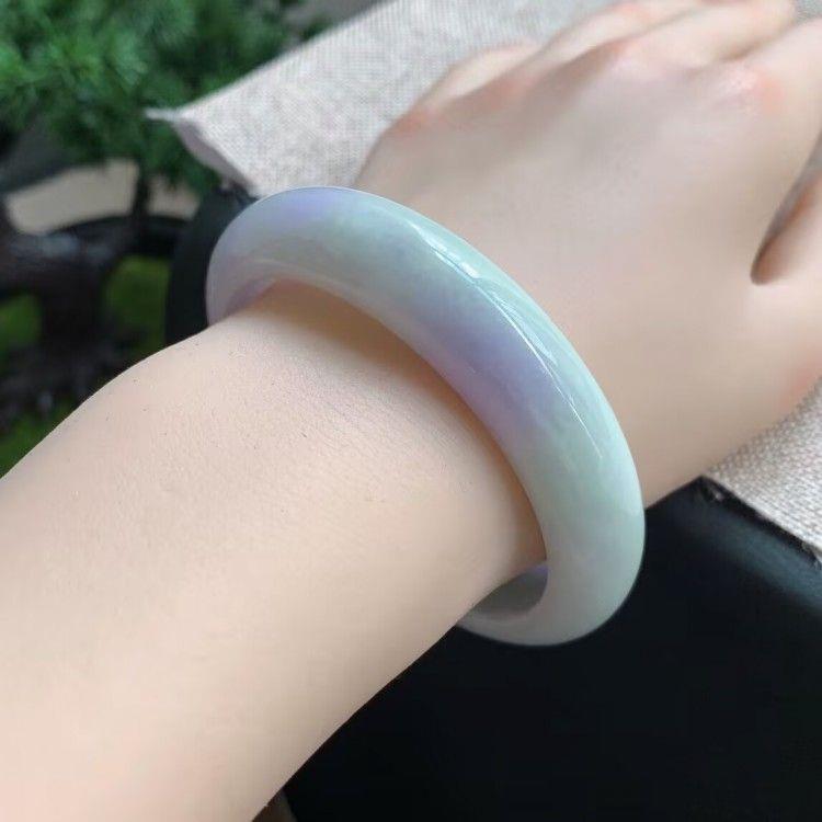 Free Shipping: Women s Spring Color Ice-Waxy Myanmar Jade Bracelet 180 Jin, 65mm diameter