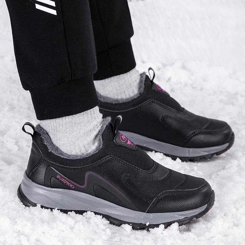 Men s Autumn Winter Slip-On Anti-Slip Warm Velvet Casual Shoes for Seniors 37
