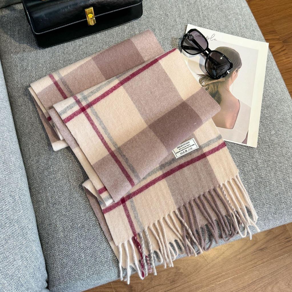 2025 Unisex 100% Wool Scarf: Versatile and Warm for Autumn & Winter