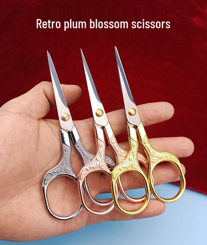 Plum Blossom Stainless Steel Retro Scissors for Paper-cutting and Embroidery