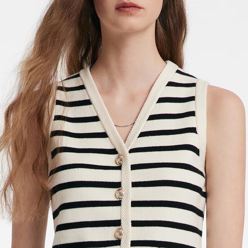 GOELIA City Light Outdoor Knitted Vest Cardigan