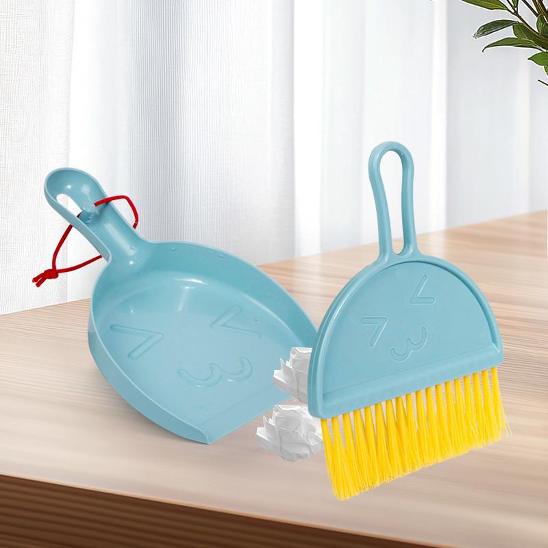 Cleaning Wooden Kids Toy Kit Interactive Role Play Emotional Cognitive Growth