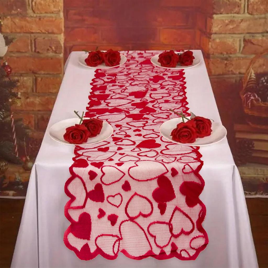 Heart Table Runner Red Lace Love Heart Valentine's Day Dining Decorations Anniversaries Dining Table Runner for Holiday Parties