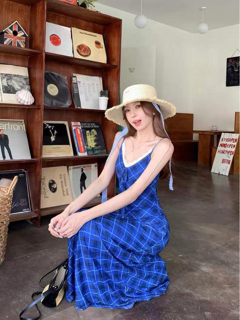 Women's Blue Plaid V-Neck Summer Dress - Hip-Hugging, Slim Waist, Open Back, Long Skirt