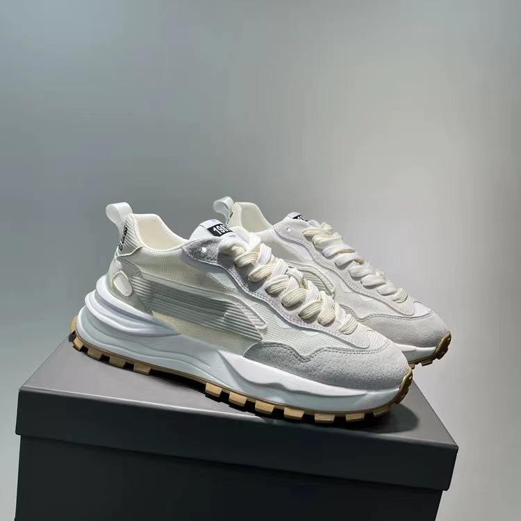 Мужская обувь 2024 года новые летние туфли для пап модные универсальные круглые сетчатые дышащие спортивные туфли с мягкой подошвой повседневные туфли 39 белый 2814₽