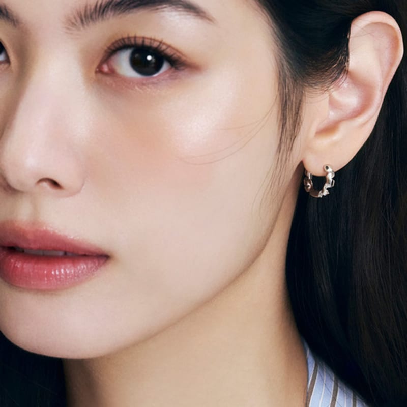 Tirr Lirr Bloom Twist Silver Earrings TEESVW06679M