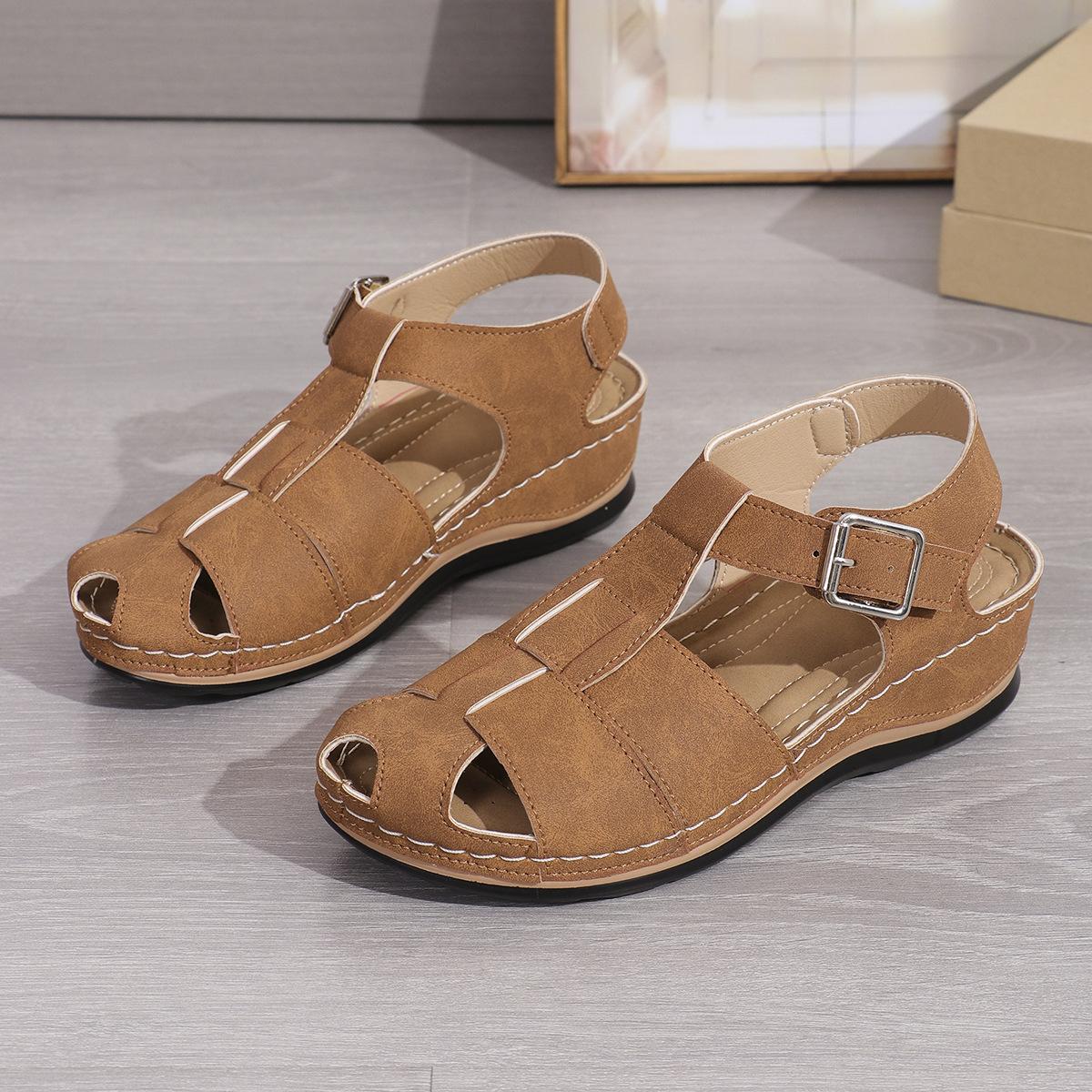 

Летние модные простые и универсальные легкие сандалии с круглым носком, удобные и повседневные римские пляжные сандалии 39 коричневый