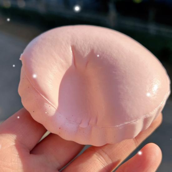 Langsam zurückfederndes Quetschspielzeug Langsam aufsteigendes Erdbeerkuchen-Spielzeug Weiche feuchte Textur Stressabbau Dekompression Fidget für Erwachsene Kinder