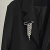 Sweet Cool Metal Chain Tassel Brooches for Women Men Fashion Silver Color Imitation Pearl Beaded Multi-Layer Brooch Jewelry