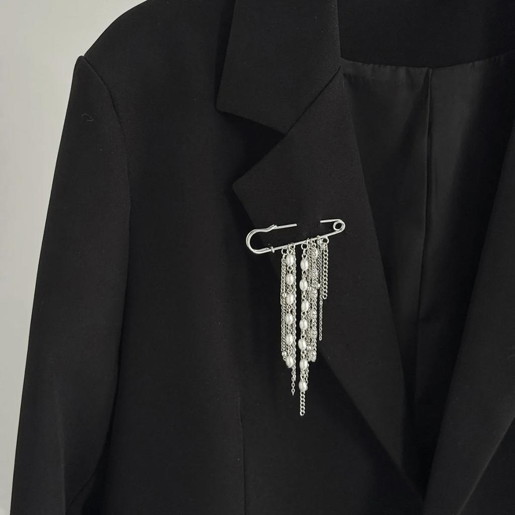 Sweet Cool Metal Chain Tassel Brooches for Women Men Fashion Silver Color Imitation Pearl Beaded Multi-Layer Brooch Jewelry