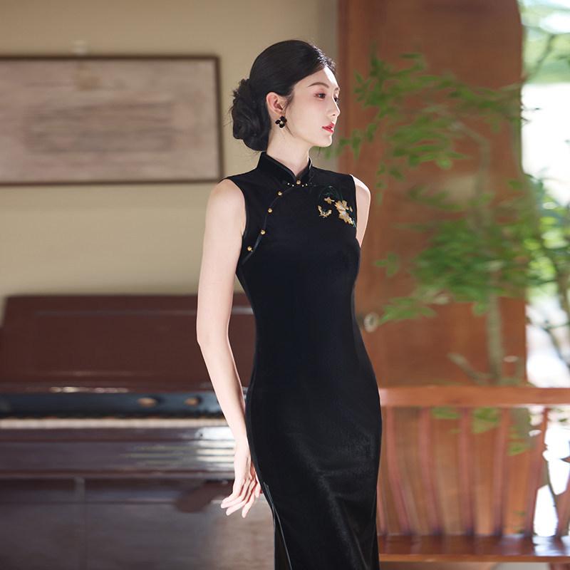 Black velvet new Chinese Suzhou autumn long cheongsam improved young 1011 new women's high-end spring and autumn