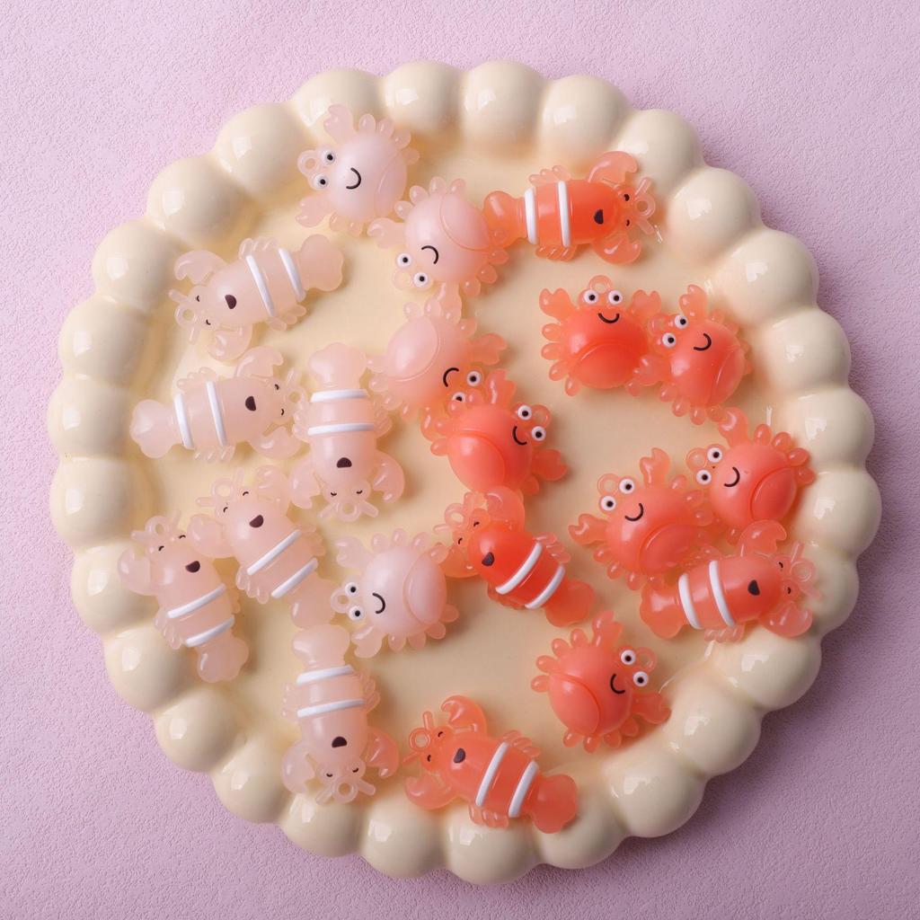 Color-Changing Roast Duck Pendant: Capybara Car-Mount Keychain Reacts To Light & UV Rays, Entertaining Novelty Item