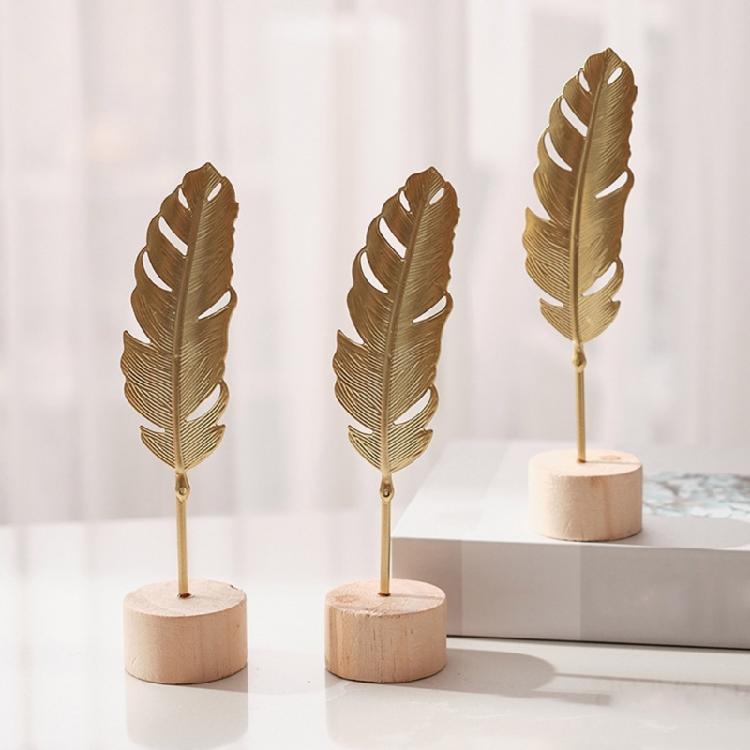 Golden Leaf Sculpture with Wood Base Ornament Ginkgo Palms Leaves Statue Figurine Table Adornment Office Desktop Decor