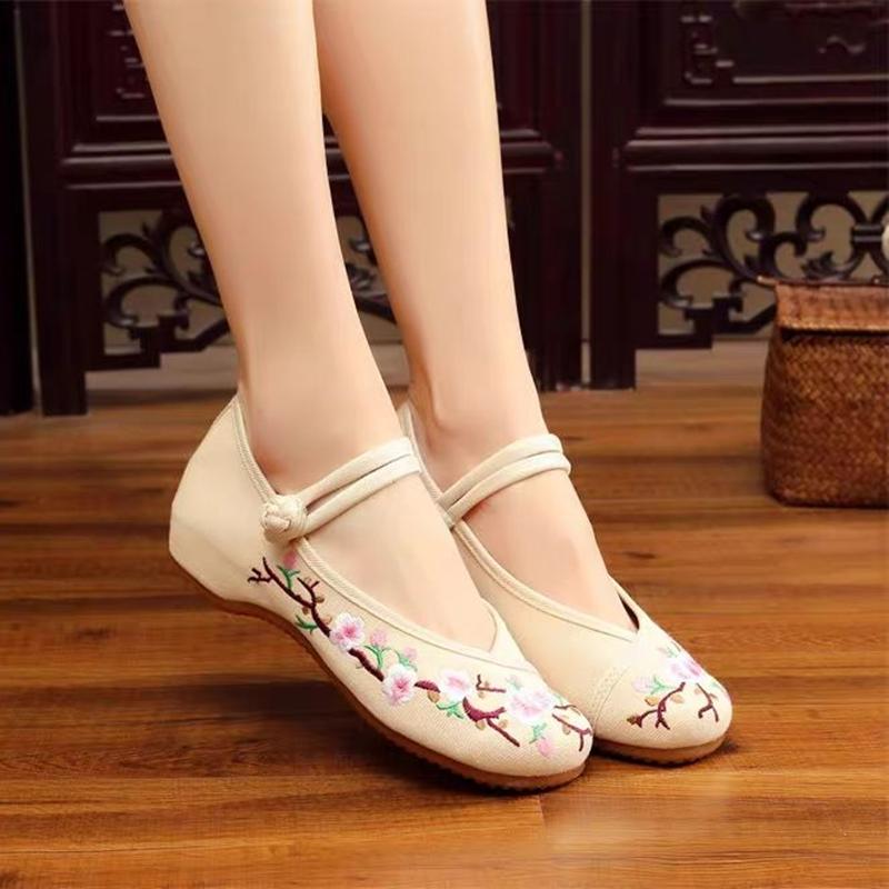 sapatos femininas women fashion sweet light weight chinese embroidery buckle strap flat shoes lady casual dance shoes ga296