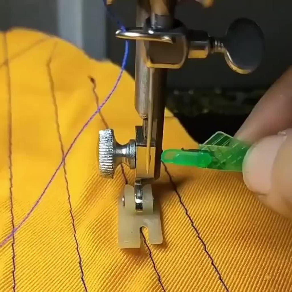 10pcs Mini Automatic Needle Threaders Easy Self-Threading Tool for Sewing Machines, Durable & Portable, Assorted Colors