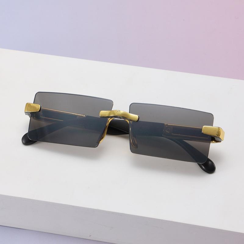 

Fashion Advanced Sense Ultra-Light Integrated Bronzing Sunglasses Photo Clock In Sun-Proof Sunglasses adult